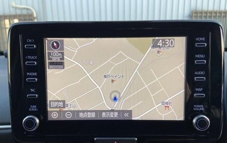 Toyota Yaris Cross, 2021 год, 1 425 000 рублей, 13 фотография