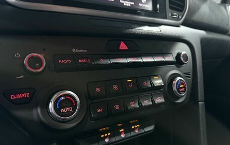 KIA Sportage IV рестайлинг, 2019 год, 2 299 000 рублей, 16 фотография