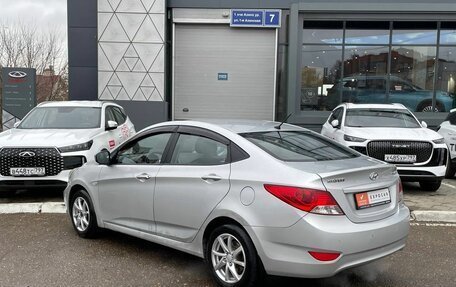 Hyundai Solaris II рестайлинг, 2012 год, 624 000 рублей, 3 фотография