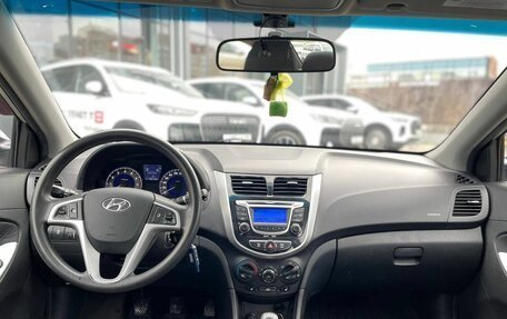 Hyundai Solaris II рестайлинг, 2012 год, 624 000 рублей, 10 фотография