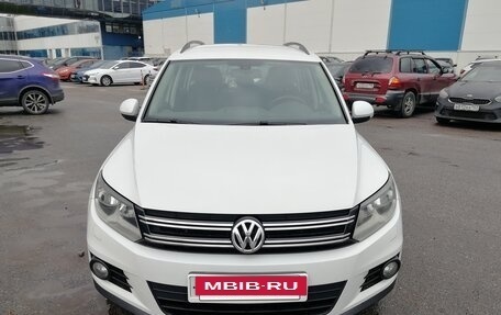 Volkswagen Tiguan I, 2013 год, 1 090 000 рублей, 2 фотография