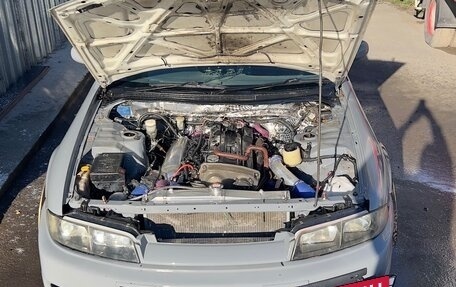 Nissan Skyline, 1994 год, 950 000 рублей, 10 фотография