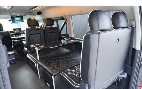 Toyota HiAce H200, 2025 год, 6 000 000 рублей, 24 фотография