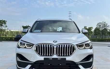 BMW X1, 2022 год, 1 900 000 рублей, 3 фотография