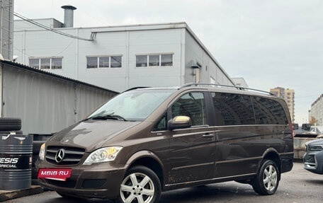 Mercedes-Benz Viano, 2013 год, 1 849 000 рублей, 2 фотография