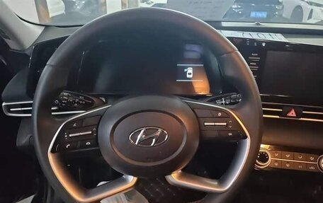 Hyundai Elantra, 2022 год, 1 424 000 рублей, 6 фотография