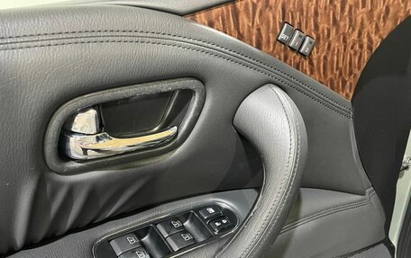 Nissan Patrol, 2011 год, 1 700 000 рублей, 26 фотография