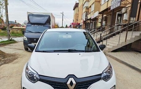 Renault Kaptur I рестайлинг, 2018 год, 1 280 000 рублей, 1 фотография