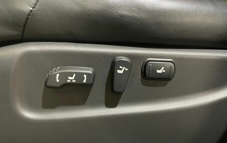 Nissan Patrol, 2011 год, 1 700 000 рублей, 30 фотография