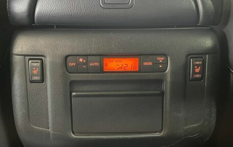 Nissan Patrol, 2011 год, 1 700 000 рублей, 39 фотография