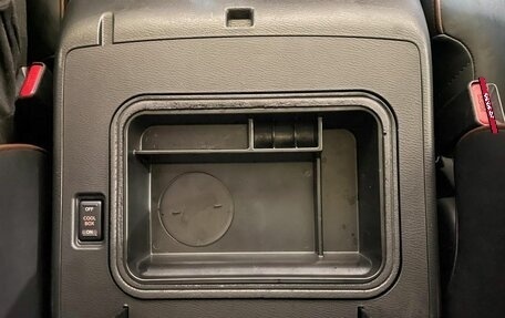 Nissan Patrol, 2011 год, 1 700 000 рублей, 38 фотография