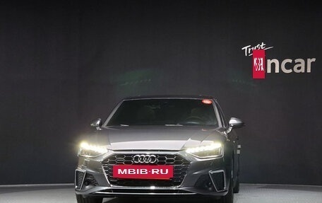 Audi A4, 2021 год, 2 950 000 рублей, 3 фотография