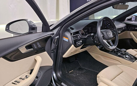 Audi A4, 2021 год, 2 950 000 рублей, 10 фотография