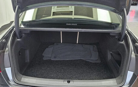 Audi A4, 2021 год, 2 950 000 рублей, 20 фотография