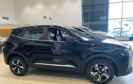 Chery Tiggo 4 I рестайлинг, 2025 год, 2 220 000 рублей, 6 фотография