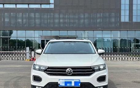Volkswagen T-Roc I, 2021 год, 1 780 000 рублей, 4 фотография