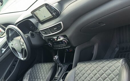 Hyundai Tucson III, 2019 год, 2 450 000 рублей, 16 фотография