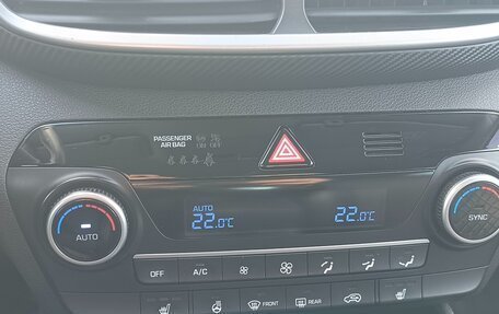 Hyundai Tucson III, 2019 год, 2 450 000 рублей, 18 фотография