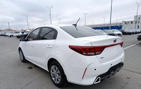 KIA Rio IV, 2021 год, 1 638 000 рублей, 5 фотография