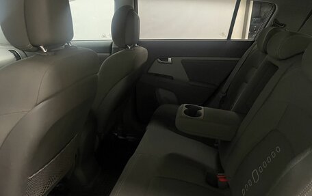 KIA Sportage III, 2011 год, 1 430 000 рублей, 13 фотография