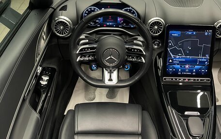 Mercedes-Benz SL-Класс AMG, 2022 год, 12 800 000 рублей, 13 фотография