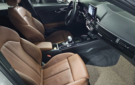 Audi A4, 2022 год, 3 800 000 рублей, 11 фотография