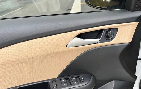 Chevrolet Monza, 2021 год, 1 030 000 рублей, 19 фотография