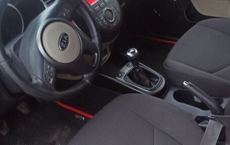 KIA Soul I рестайлинг, 2012 год, 750 000 рублей, 12 фотография