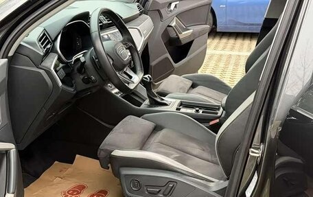 Audi Q3, 2022 год, 2 590 000 рублей, 19 фотография