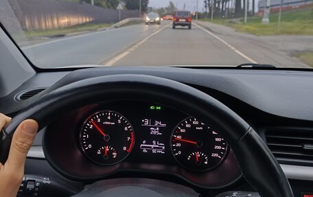 KIA Rio IV, 2018 год, 1 500 000 рублей, 8 фотография