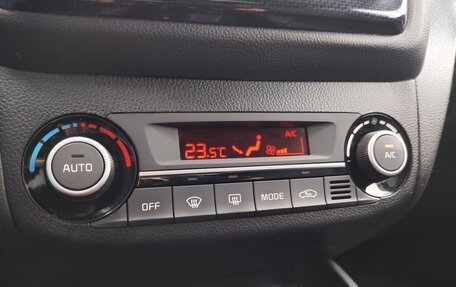 KIA Rio III рестайлинг, 2017 год, 999 000 рублей, 15 фотография