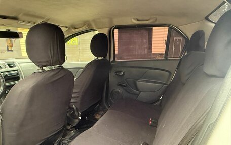 Renault Logan II, 2017 год, 345 000 рублей, 9 фотография