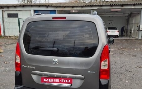 Peugeot Partner II рестайлинг 2, 2012 год, 500 000 рублей, 4 фотография