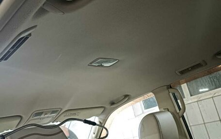 Toyota Land Cruiser Prado 120 рестайлинг, 2008 год, 2 550 000 рублей, 18 фотография