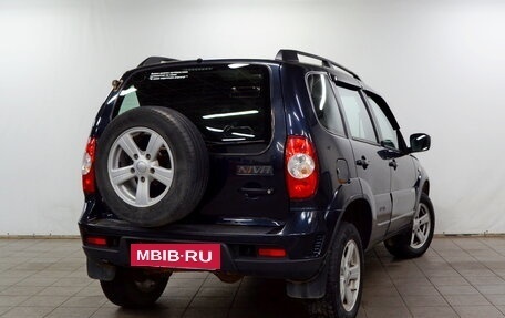 Chevrolet Niva I рестайлинг, 2017 год, 550 000 рублей, 3 фотография