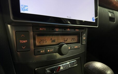 Toyota Avensis III рестайлинг, 2005 год, 699 000 рублей, 14 фотография