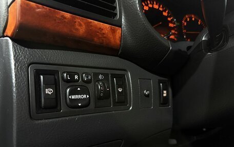 Toyota Avensis III рестайлинг, 2005 год, 699 000 рублей, 18 фотография