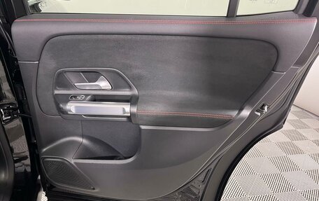 Mercedes-Benz GLB, 2021 год, 4 299 000 рублей, 18 фотография