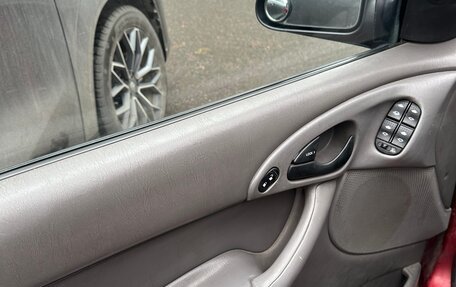 Ford Focus IV, 2001 год, 150 000 рублей, 5 фотография