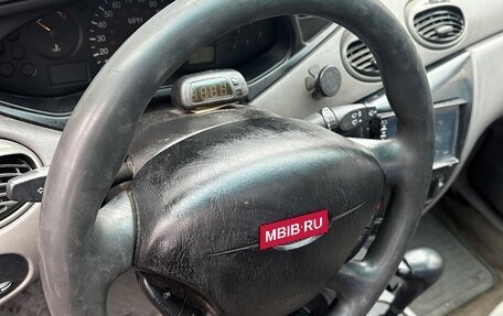 Ford Focus IV, 2001 год, 150 000 рублей, 11 фотография