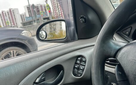 Ford Focus IV, 2001 год, 150 000 рублей, 16 фотография