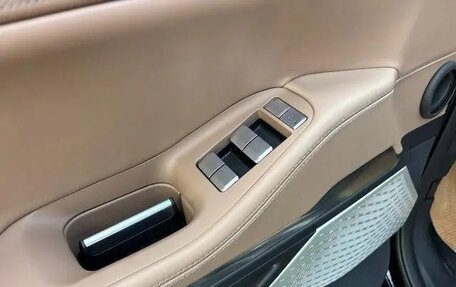 Lincoln Navigator, 2025 год, 16 500 000 рублей, 11 фотография