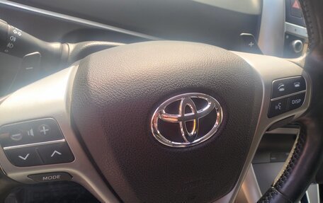 Toyota Verso I, 2013 год, 1 280 000 рублей, 11 фотография