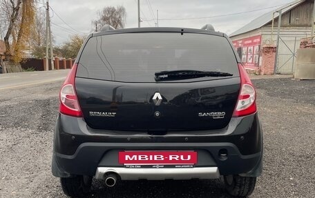 Renault Sandero I, 2014 год, 750 000 рублей, 2 фотография