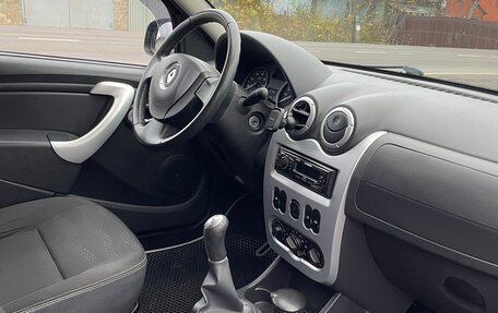 Renault Sandero I, 2014 год, 750 000 рублей, 5 фотография