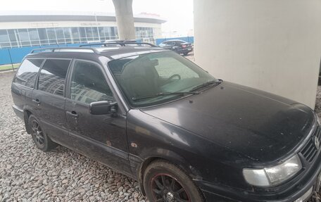 Volkswagen Passat B4, 1995 год, 125 000 рублей, 2 фотография