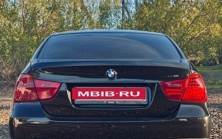 BMW 3 серия, 2009 год, 1 000 000 рублей, 3 фотография