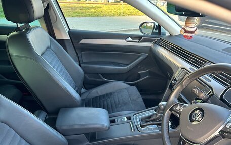 Volkswagen Passat B8 рестайлинг, 2017 год, 2 100 000 рублей, 13 фотография