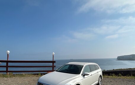 Volkswagen Passat B8 рестайлинг, 2017 год, 2 100 000 рублей, 15 фотография