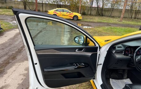 KIA K5, 2021 год, 2 331 000 рублей, 8 фотография